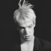 Tell the kids it's alright  de Mustii