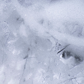 Talven uneen vaipuen