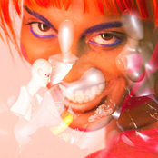 SHE'S MANIC