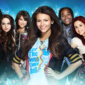 Victorious Cast Feat. Victoria Justice