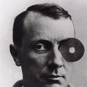 hans arp