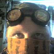 Pr0p3r mu5!c 2  Broadcast the happy holidaze
