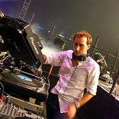 paul van dyk feat. sue mclaren