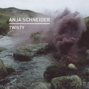 Anja Schneider: Twisty