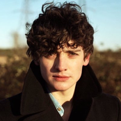 Aneurin Barnard