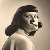 Pretty Bitter: Hinges