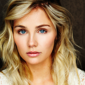 clare bowen