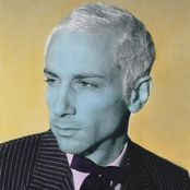 Marlon Magnee: Nuage Gris