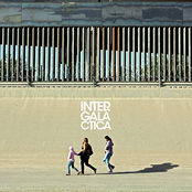 Éxodo (Cada Kilómetro de Camino)