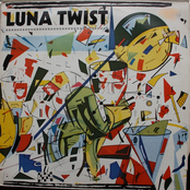 Luna Twist