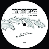 Dolphin Traxx 001