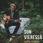 Sun Vieressä - Single