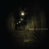 un cas estrany [at015]