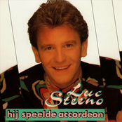 HIJ SPEELDE ACCORDEON
