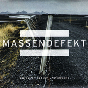 Zwischen Gleich Und Anders by Massendefekt