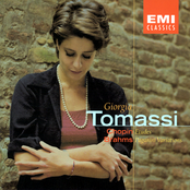 Variations On A Theme By Paganni (Brahms) / 12 Etudes Op.10 & 25 (Chopin)