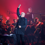 Peter Gabriel & The New Blood Orchestra