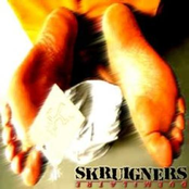 A Mani Vuote by Skruigners