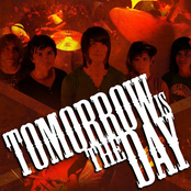 Theree Screamers...One Table