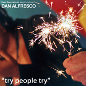 Dead Bees records sing Xmas - "Try People Try"