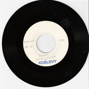 Mustaa & punaista / Painavia renkaita