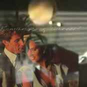 Romance Or Career？