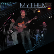 Mythek live at 8 below