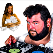 A Divorced 46 Year Old DJ From Scunthorpe