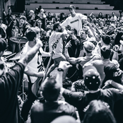 Cold World photo provided by Last.fm