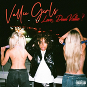 Dom Vallie: Vallie Girls