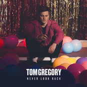 Never Look Back - Single