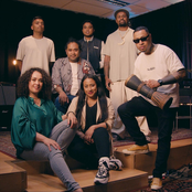 Medley: Selamat Jalan, Selamat Tinggal / Sio Jauh Dimata / Kini Tiba Saat (feat. Talita Angwarmasse) - Single