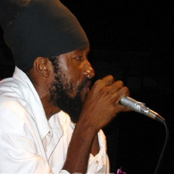 Chuck Fenda: Kings Of Dancehall : Vol. 1-Bada Bada Rhythm