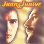 A Dos Niñas by Juan Y Junior