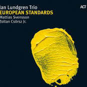 Yo Vivo Enamorao by Jan Lundgren Trio