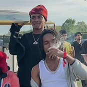 Hopping Out Bussin (feat. Lil scoom89) - Single