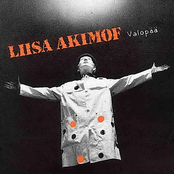 Valopää by Liisa Akimof