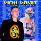 Sie Ist Ein Huhn by Vicki Vomit
