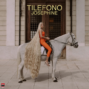 Josephine: Tilefono