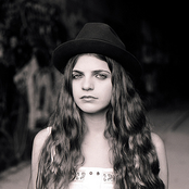 presenting...Miss Nettie Rose