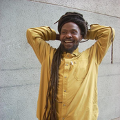 Ras Dumisani & Afrikhaya Band