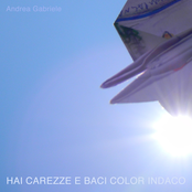 Hai carezze e baci color indaco