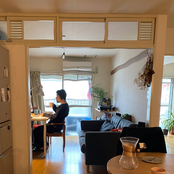 I'm drinking coffee while listening to a sound I made yesterday