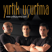 Hala Yalnız Sen