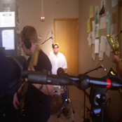 Live at 91.7 FM WSUM March 2007