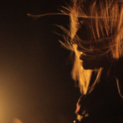 Julia Sheer: Safe and Sound - Single