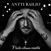 Vielä ollaan täällä