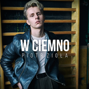 W ciemno