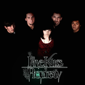 Five Kiss Prophecy