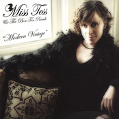 Miss Tess: Modern Vintage